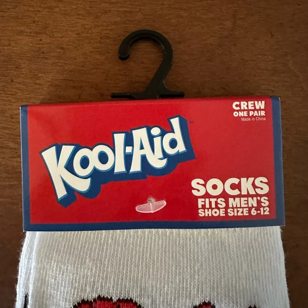 🌵3/$15 Red Koolaid crew socks ( see description)